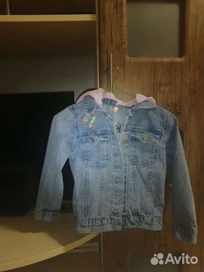 Джинсовая куртка