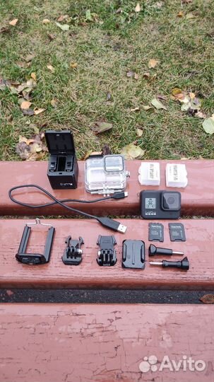 Gopro hero 8 black + комплект