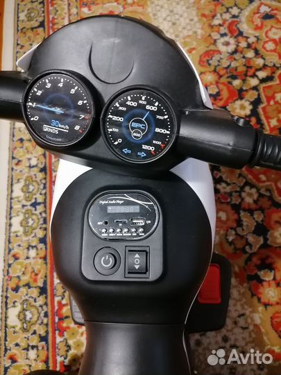 Электромобиль