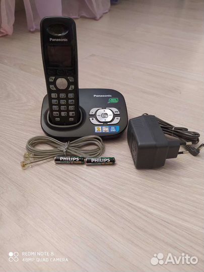 Домашний цифровой телефон Panasonic