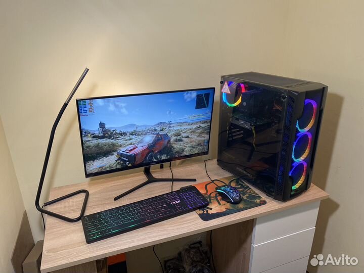 Игровой пк RX580/монитор 24/10 ядер/черный