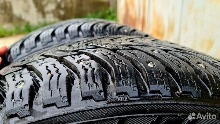 Nokian Tyres Hakkapeliitta 8 195/60 R15