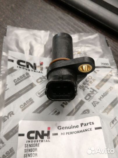 Датчик оборотов двигателя MAN/ MB/ Iveco/ RVI