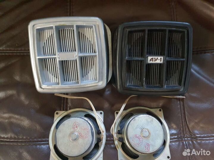 Колонки автомобильные ретро