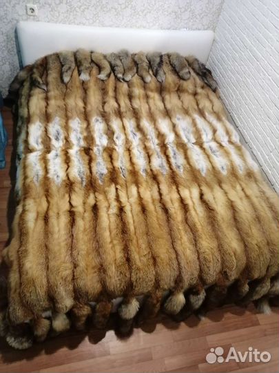 Плед, ковёр из шкур лис (натуральный)