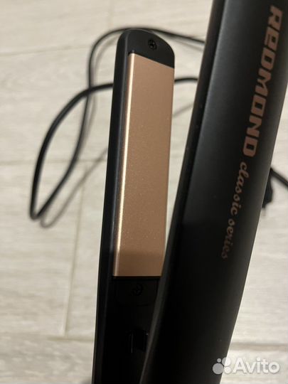 Выпрямитель для волос Redmond