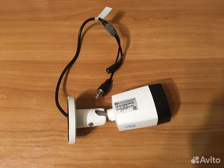 HD камера видеонаблюдения RVi HDC421