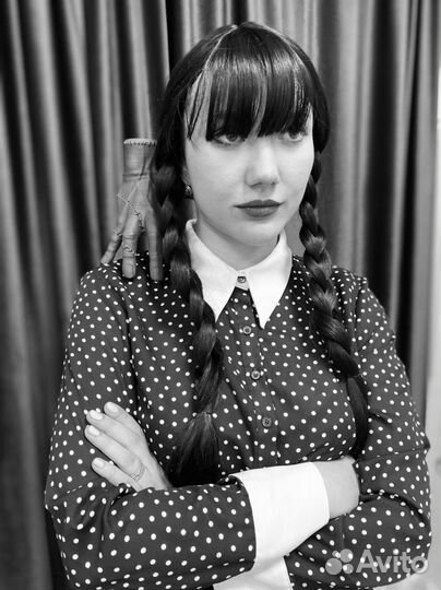 Уенсдей (wednesday)