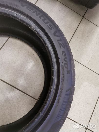 Hankook Ventus V12 Evo2 K120 225/45 R17 94Y