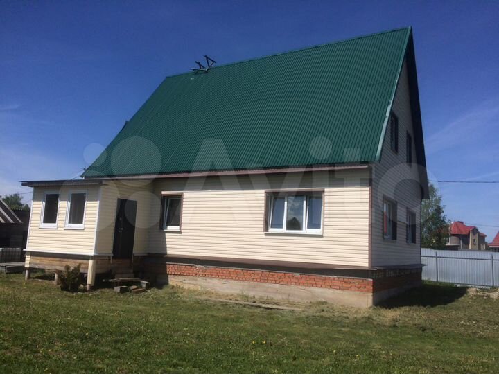 Дом 210 м² на участке 15 сот.