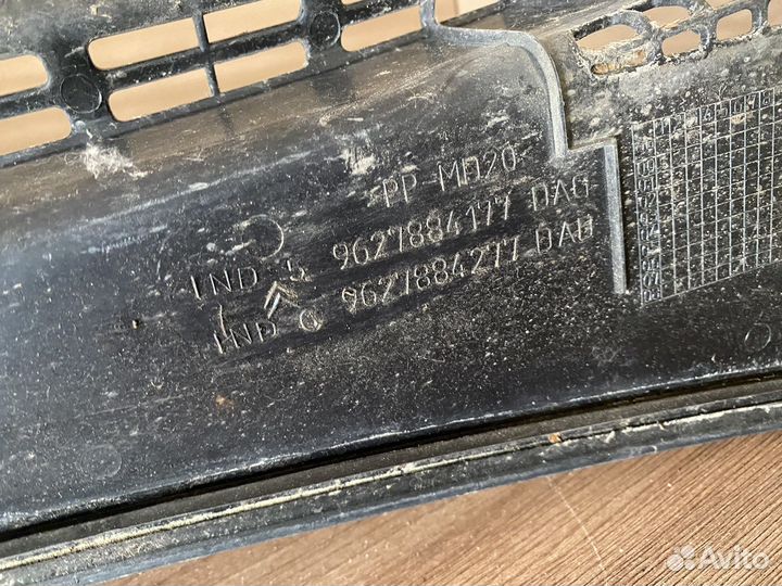 Решетка стеклоочистителя (жабо) Citroen C5 1