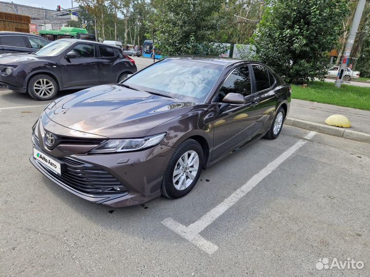 Toyota Camry 2.5 AT, 2018, 85 000 км