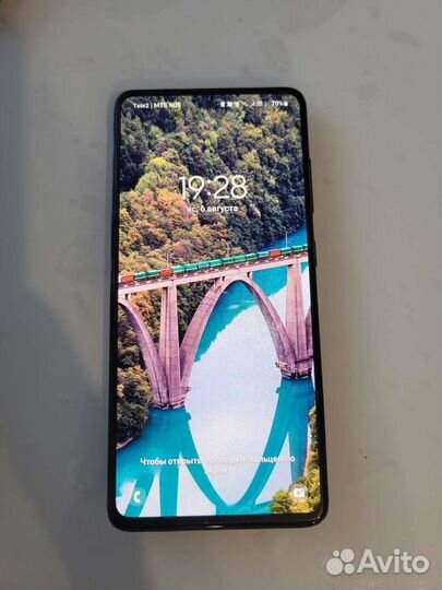 Телефон Samsung galaxy A51