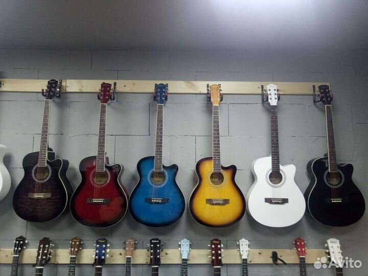 Гитара акустическая