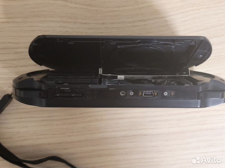 Sony PSP e 1008