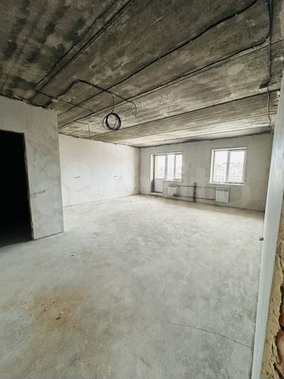 2-к. квартира, 52 м², 3/3 эт.