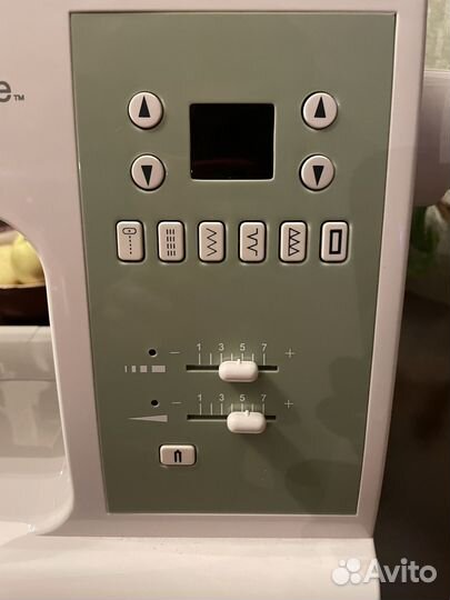 Швейная машина Singer