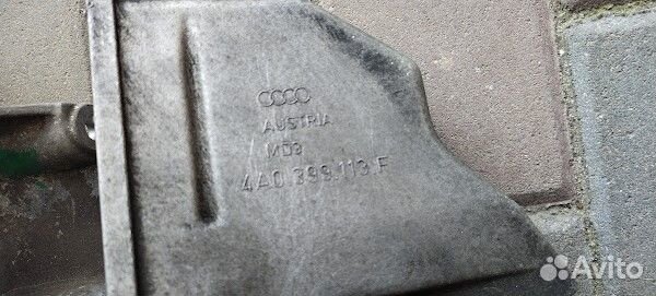 Audi A6 C4 кронштейны МКПП-6 4A0399114G 4A0399113F