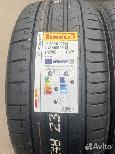 Pirelli P Zero PZ4 L.S. 315/35 R22 и 275/40 R22 111Y
