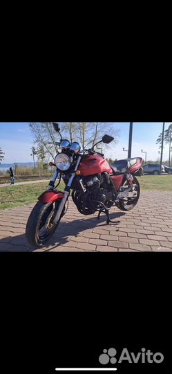 Honda cb400sf