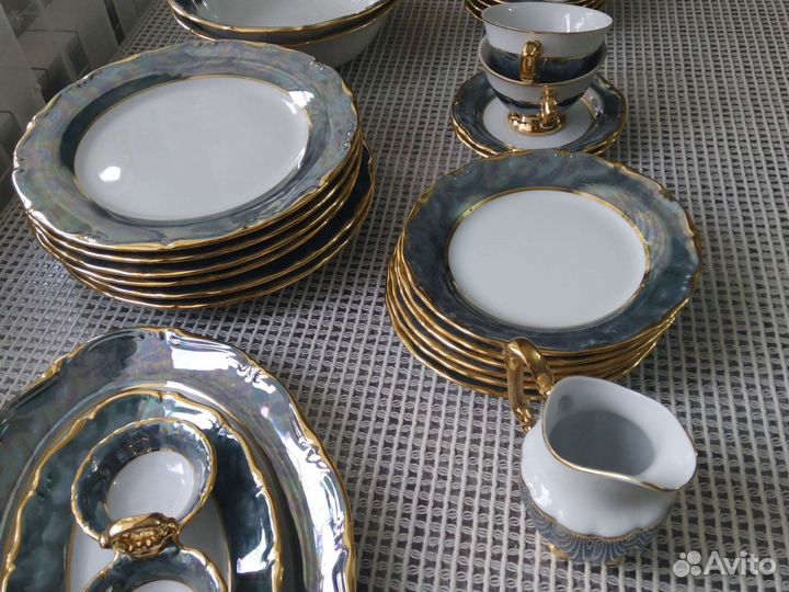 Столовый и чайный сервиз