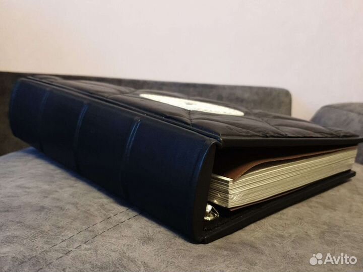 Кожаный фотоальбом новый в коробке