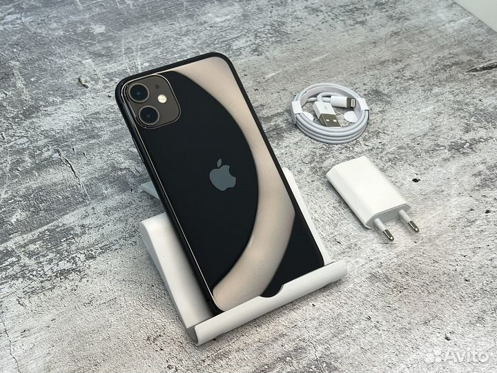 iPhone 11, 64 ГБ