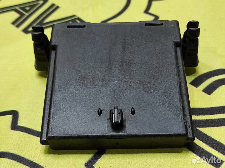 Блок управления дверьми Volkswagen Tiguan 5NZ cczc