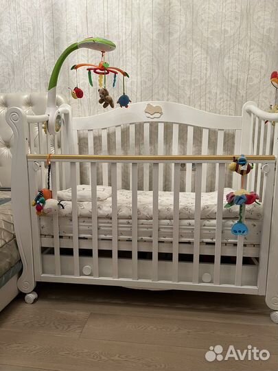 Кроватка красная звезда