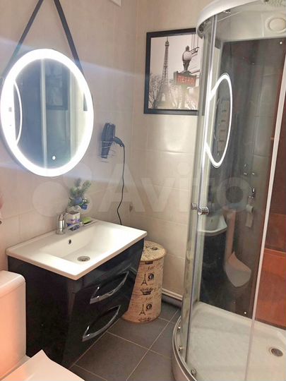 2-к. квартира, 44 м², 1/4 эт.