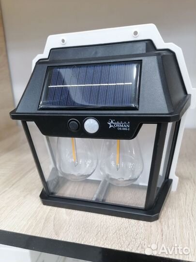 Фонарь на солнечной батарее с двумя лампами