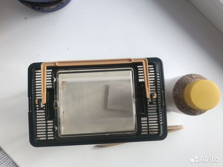 Контейнер для насекомых