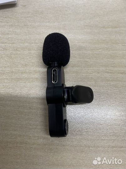 Петличный микрофон iPhone
