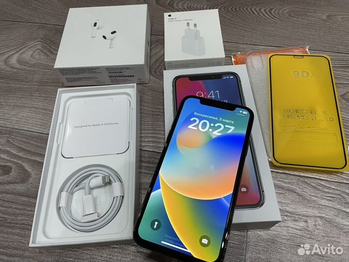 iPhone X, 256 ГБ