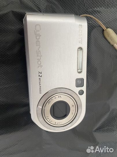 Компактный цифровой фотоаппарат Sony