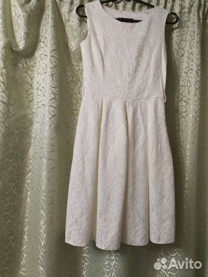 Платье нарядное