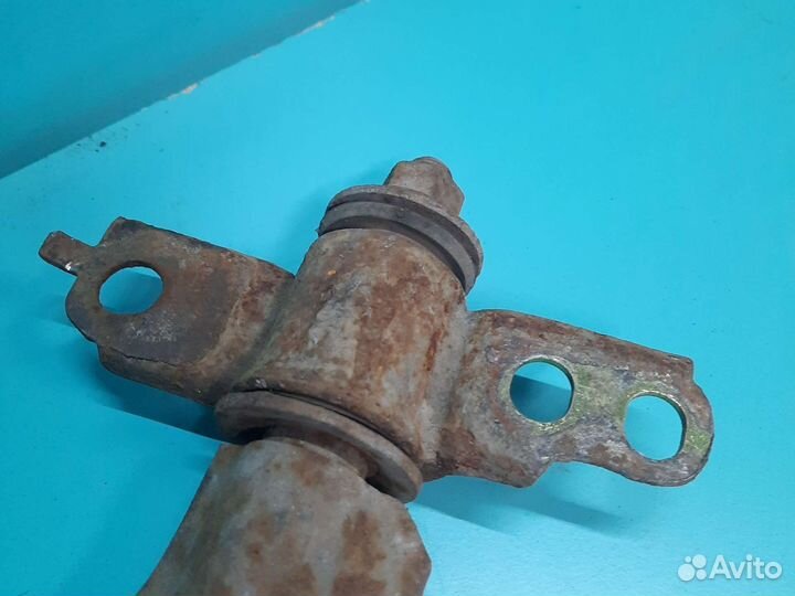 Рычаг подвески передний правый mazda 323 f bg