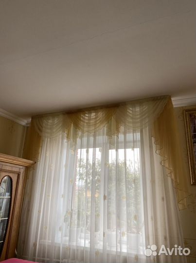 Ламбрекен и тюль на окна капрон в хорошем состояни