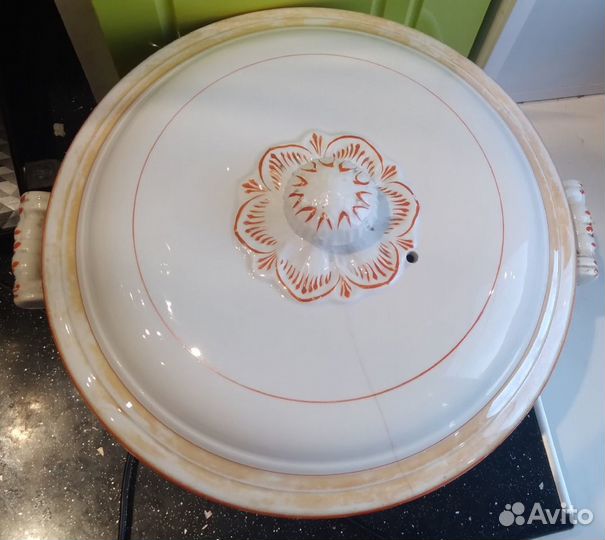 Супница фабрики Кузнецова.Клеймо