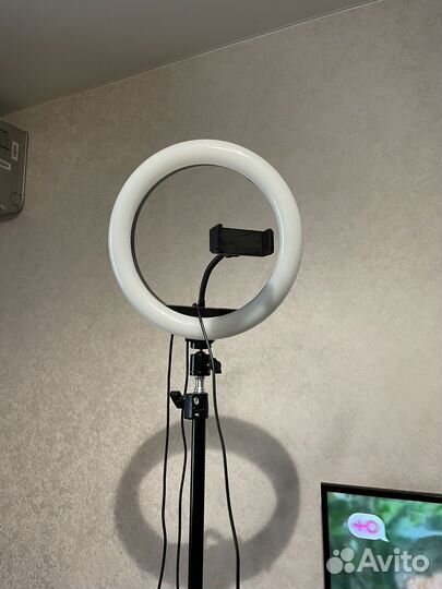 Кольцевая лампа 26 см