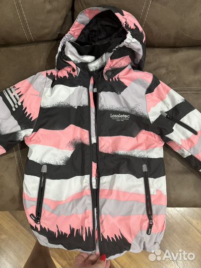 Куртка демисезонная на девочку 128