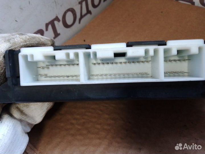 Блок комфорта Jaguar S-Type 3.0 2001