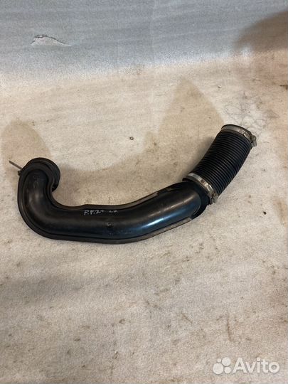 Воздухозаборник ford focus 2 1,6