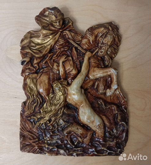 Гипсовое панно