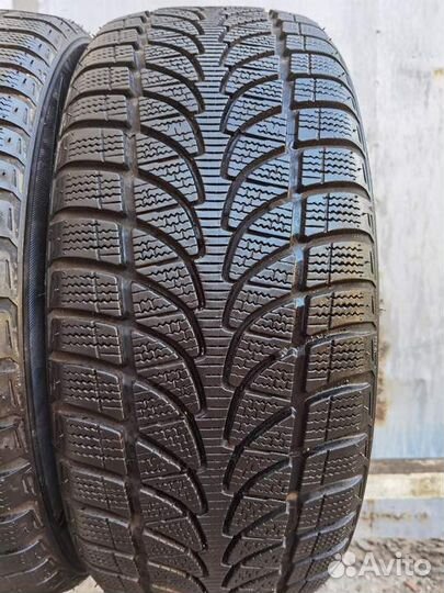 Bridgestone Blizzak LM-32 215/50 R17 95V