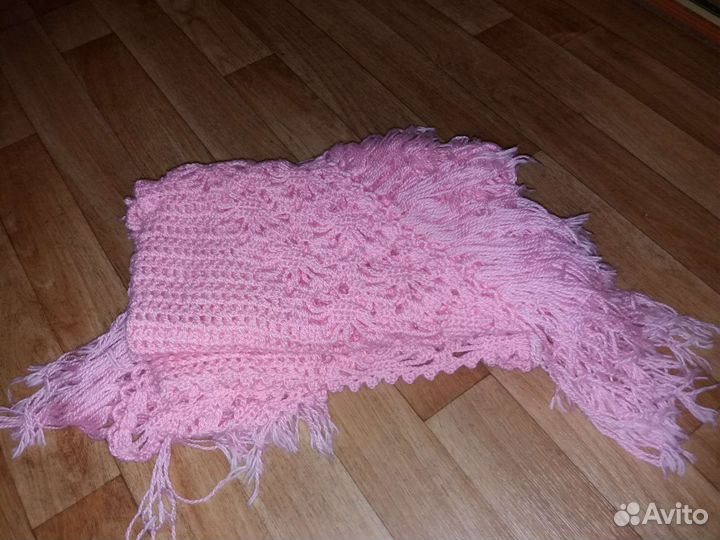 Шаль вязаная