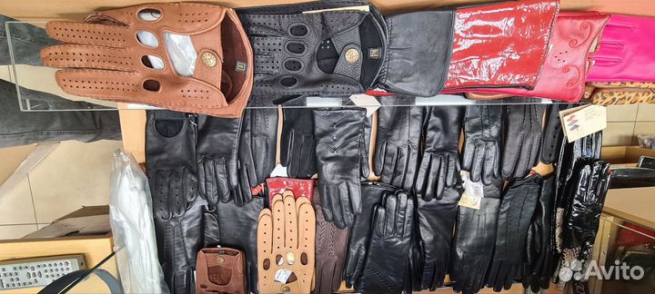 Кожаные перчатки