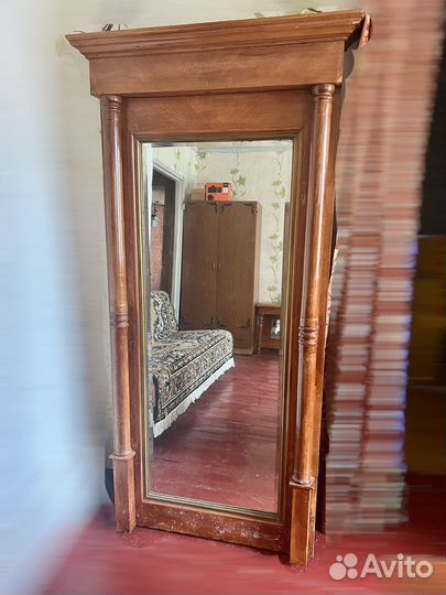Старинное ростовое зеркало с консолью антиквариат
