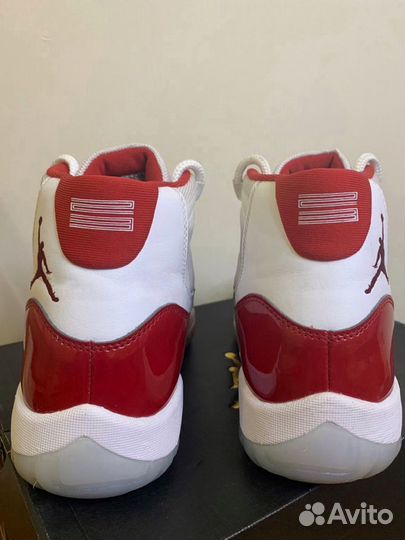 Кроссовки Jordan 11 High 'Cherry' Оригинал