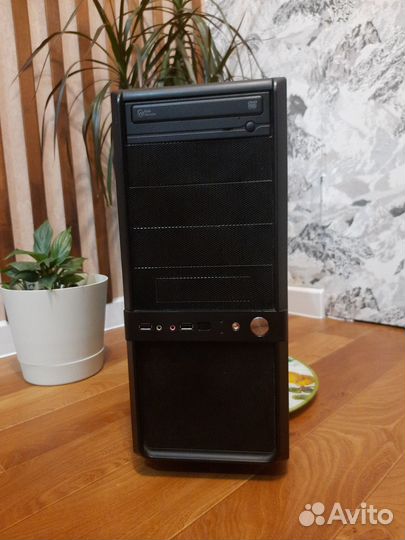 Игровой пк Core i7; GTX 660Ti; озу 16 гб; 512 Гб